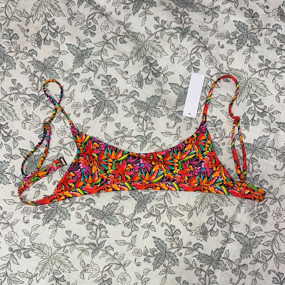 Bright Swimwear Colorful Leaf Print Bikini Top